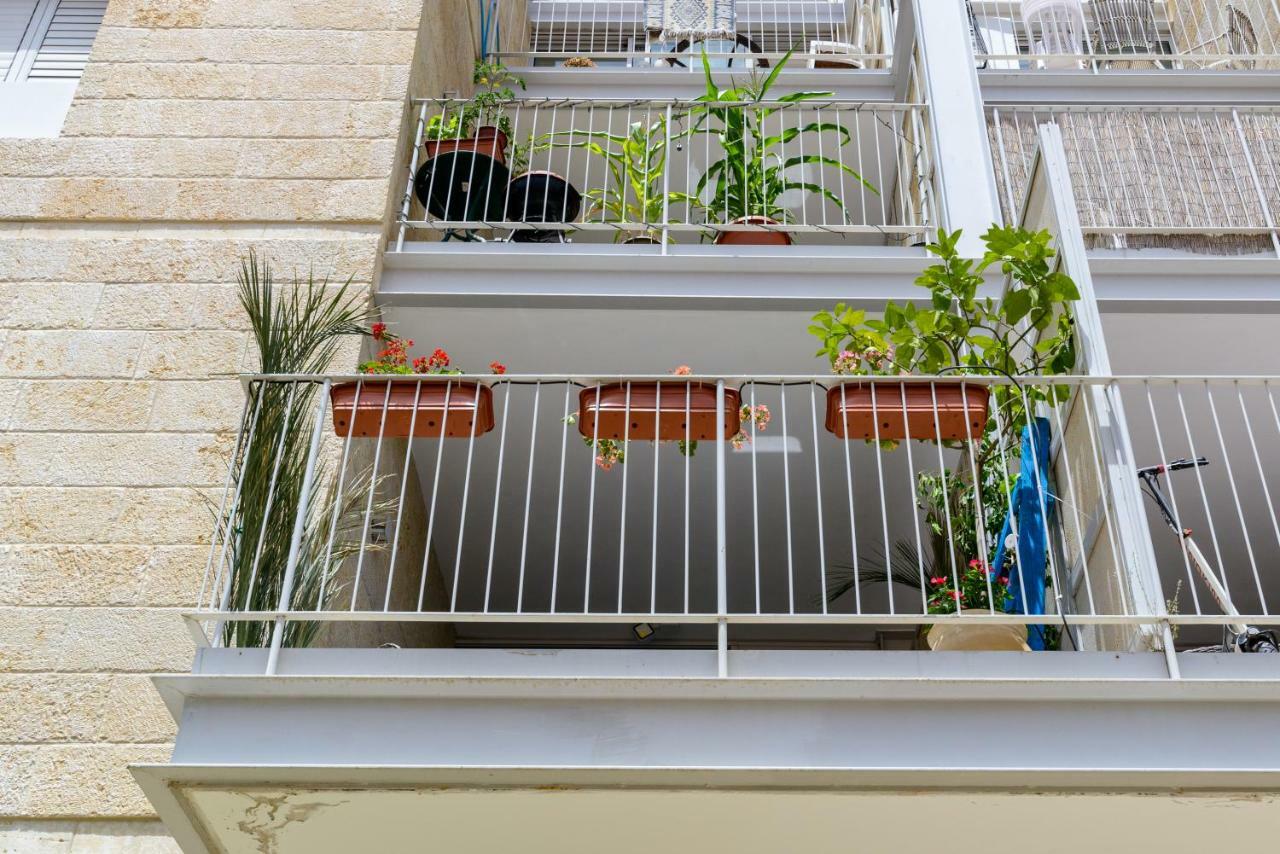 Design & Veranda Next To Mahane Yehuda Market By Feelhome Jerusalem Exteriör bild